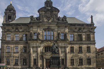 Fototapeta na wymiar Dresden streets and churches