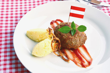 Home made Fried minced meat and mashed or Puree potatoes with Crispy onion