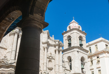 Fototapeta na wymiar San Cristobal Cathedral, the Havana Cathedral, in Old Havana, Cuba