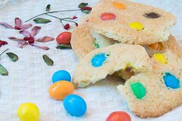 Fototapeta na wymiar Sweet bright homemade cookies for tea and coffee