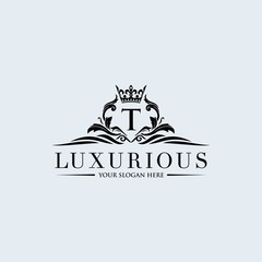 Naklejka premium Luxury vintage crest logo. Calligraphic royal emblems and elements elegant decor. Vector crest monogram ornament for letter