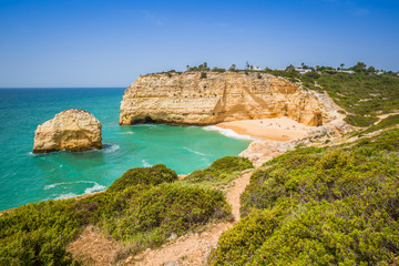 Fototapeta na wymiar Praia de Benagil beach on atlantic coast, Algarve, Portugal