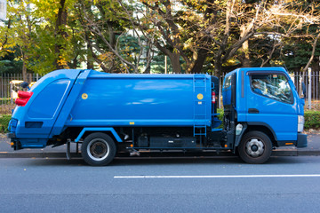 ゴミ収集車