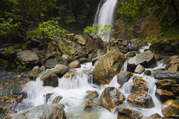 Obraz premium Big Waterfall Chalermprakiat, Betong, Yala province, Thailand