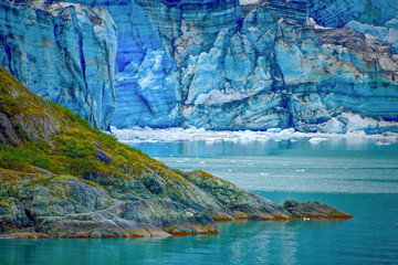 Alaska is truly America's Last frontier. It is full of wild, natural landscapes and seascapes, mountains, backroads and the most beautiful natural scenery. travel, hike, explore these natural lands 