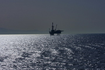 スエズ湾の石油プラットフォーム