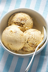 Dulce de leche ice creams 