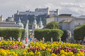 Fototapeta na wymiar Mirabellgarten in Salzburg