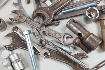 Diverse metal tool for repairing machines close up