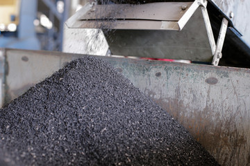 Car tires reciclying © MoiraM