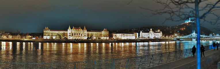 Fototapeta na wymiar Panoramica Budapest