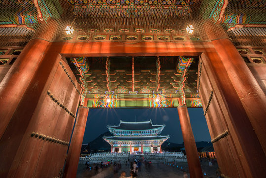 경복궁의 야경