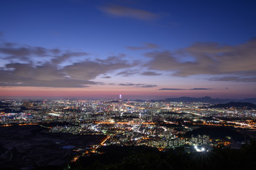 Fototapeta na wymiar 남한산성에서 바라본 서울의 야경