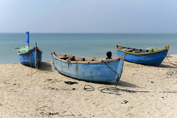 Fischerboote, Strand bei Adam´s Bridge, Rameswaram Island, Tamil Nadu, Südindien, Indien, Asien