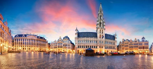 Door stickers Brussels Brussels - panorama of Grand place at sunrise, Belgium