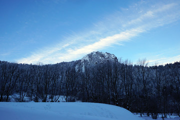 Fototapeta premium Chaîne montagneuse du Mont-Dore