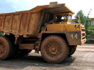 Quarry truck