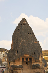 A beleza da Capadócia, onde existem habitações escavadas em rochas e cidades subterrâneas