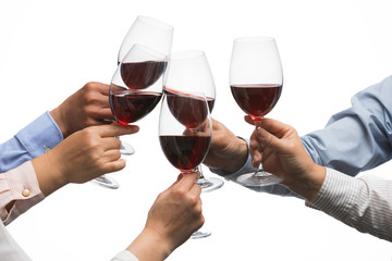 ワインで乾杯する男女