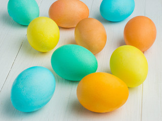 Fototapeta na wymiar colored Easter eggs on a white table