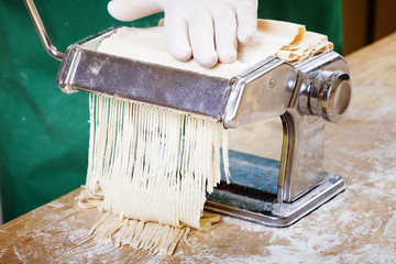 Fresh pasta manual production