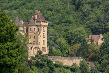 Fototapeta na wymiar La Roque-Gageac Casttle in summer, Dordogne, Perigord Vert