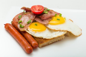 English Breakfast on the Plate