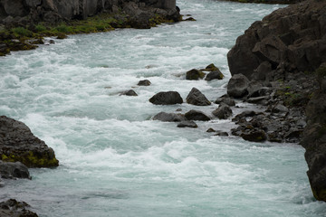 Landschaft rund um den Goðafoss - Wasserfall in Nord-Island