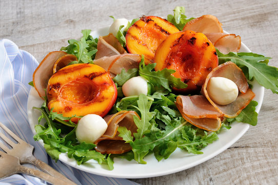 Salad Of Ham, Nectarine And Mozzarella