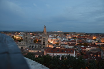 Fototapeta na wymiar Burgos desde el mirador