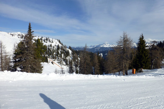 Skifahrer im Skigebiet Zauchensee