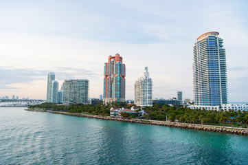 Fototapeta na wymiar Beautiful coastline of Miami Beach shot from air