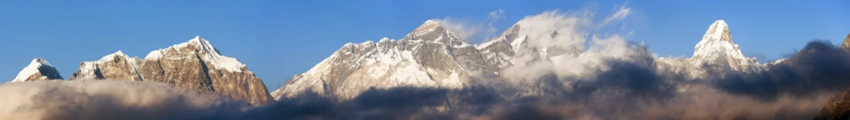 Papier Peint photo Ama Dablam mount Everest, Lhotse and Ama Dablam panorama