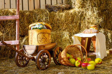 hay farm apples cart cart cart barrel barn Sunny day