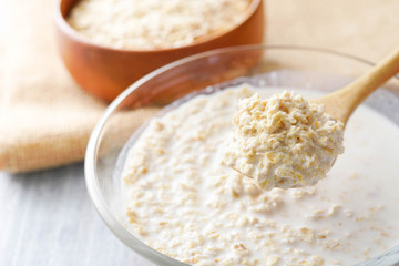 オーツ麦と牛乳