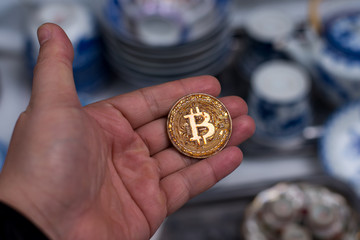 Bitcoin in Vietnam outdoor market