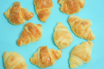 Bread, croissant.  パン、クロワッサン　水色背景