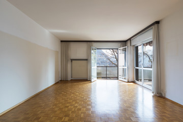 Flat living room to be restored