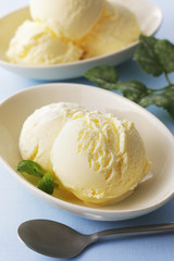 アイスクリーム　Vanilla ice cream