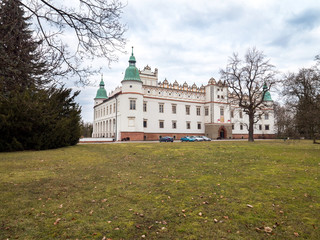 Malowniczy renesansowy zamek w Baranowie Sandomierskim © JDziedzic