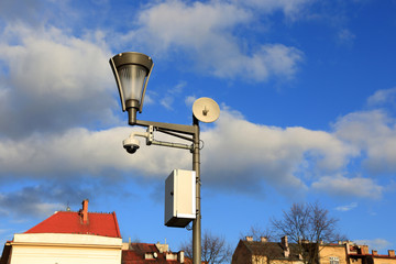 Monitoring, kamera i oświetlenie na granicy Polsko Czeskiej. - obrazy, fototapety, plakaty
