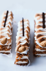 Carrot cake with almond