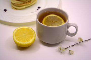 tea with lemon