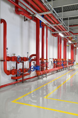 Industrial fire sprinkler valve station and emergency of alarm system to safety and security system in factory. - obrazy, fototapety, plakaty