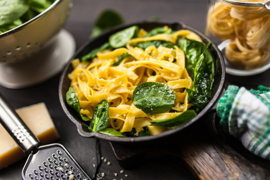 Spinach tagliatelle pasta