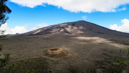 Volcan , Piton de la Fournaise - Ile de la réunion , France 