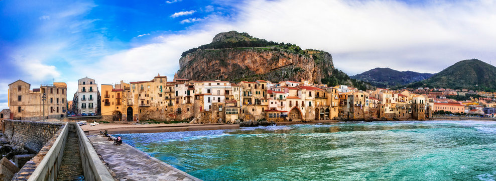 Italian holidays - beautiful coastal town Cefalu in Sicily