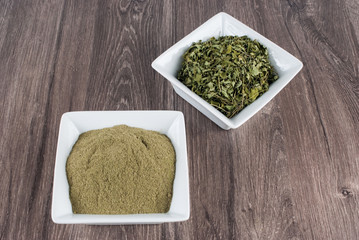 Seeds, leaves and moringa powder - Moringa oleifera