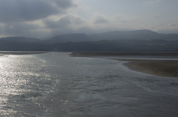 Obraz premium Shimmering river in north Wales