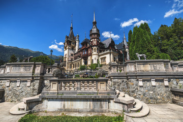Obraz premium Peles castle, Sinaia, Romania. Given its historical and artistic value, Peles castle is one of the most important and beautiful monuments in Europe.